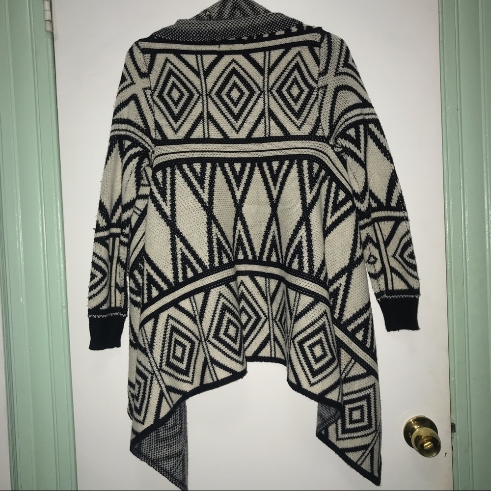 Abstract Print Cardigan - Picture 3 of 3